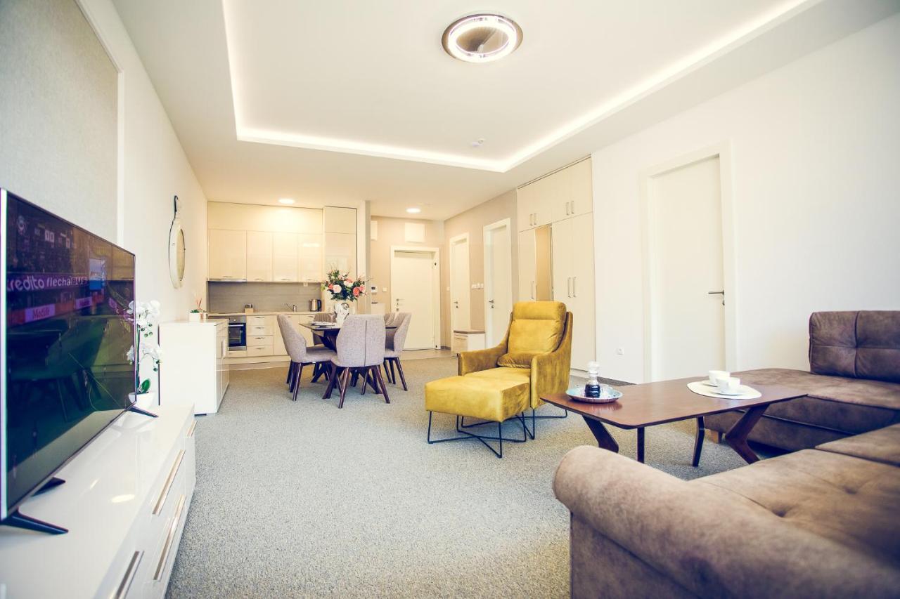 Apartmani Sl Luxury Banja Luka Exterior photo